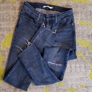 Levis 711 skinny jeans
